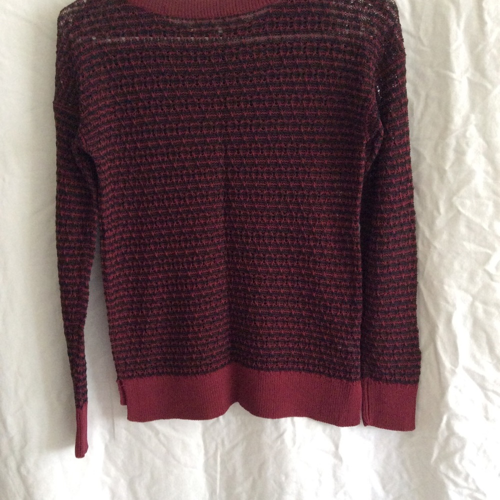Sweater - Picture 4 of 4